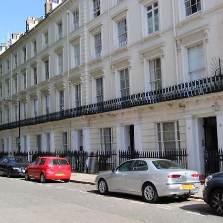 Stay In Serviced Apartments Queensway Londres Extérieur photo