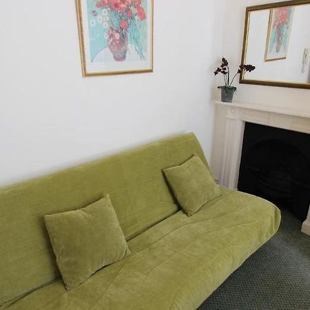 Stay In Serviced Apartments Queensway Londres Extérieur photo
